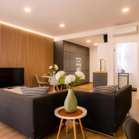 Carmo House Apartment *